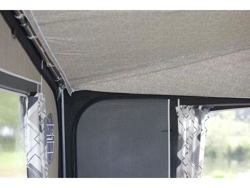 Isabella Binnenhemel Ambassodor Dawn 3 Isabella Binnenhemel Ambassodor Dawn